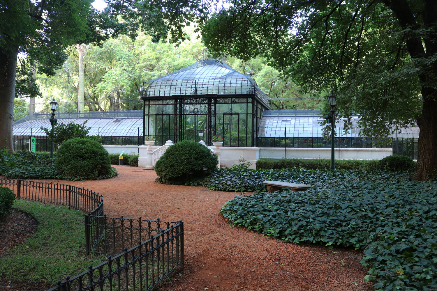 Reina Madre Barrio Jardin Botánico